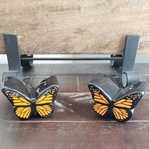 Salt & Pepper shakers